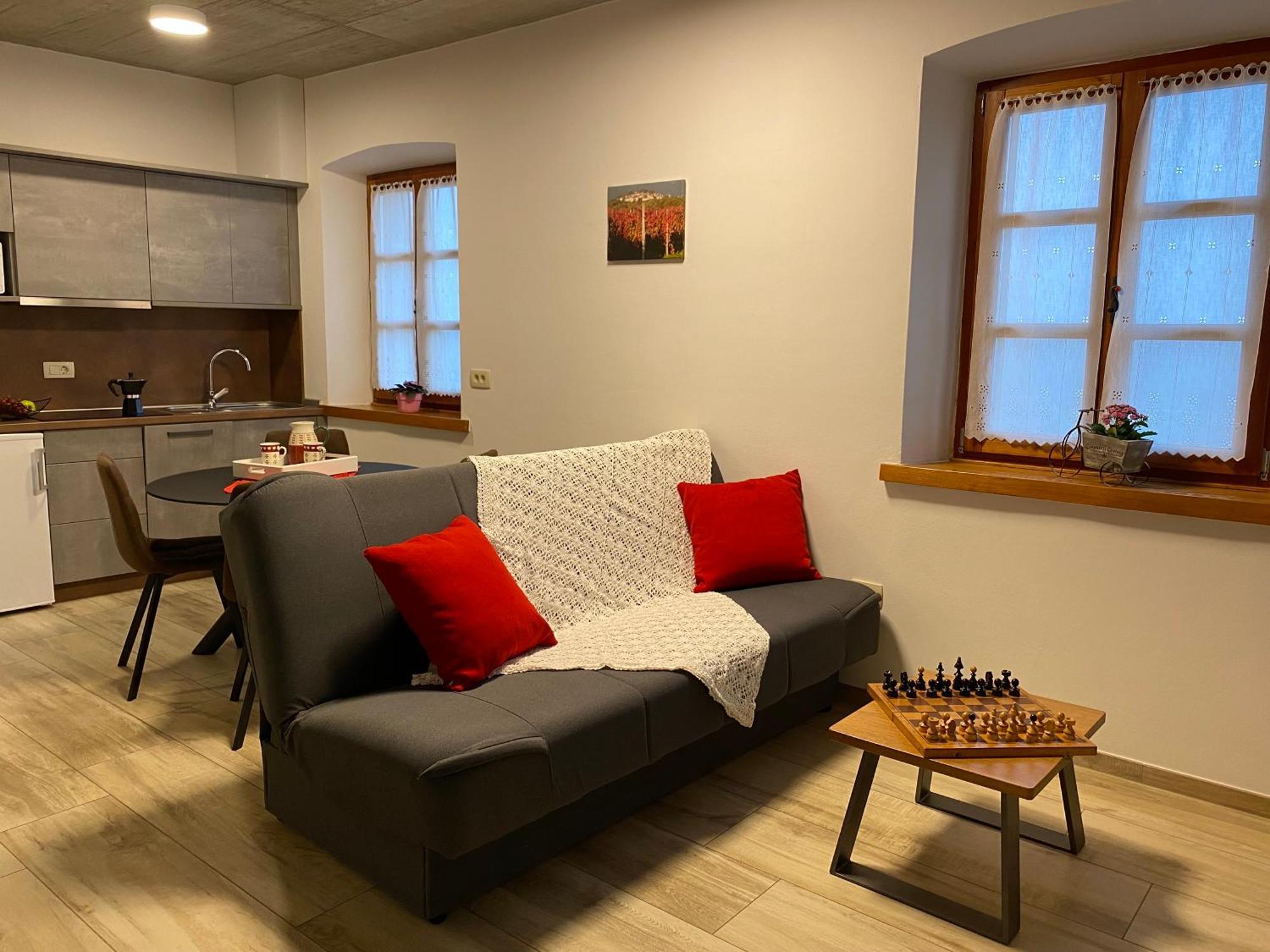 Apartmaji In Sobe Odlicna Hisa Stanjel Exterior photo